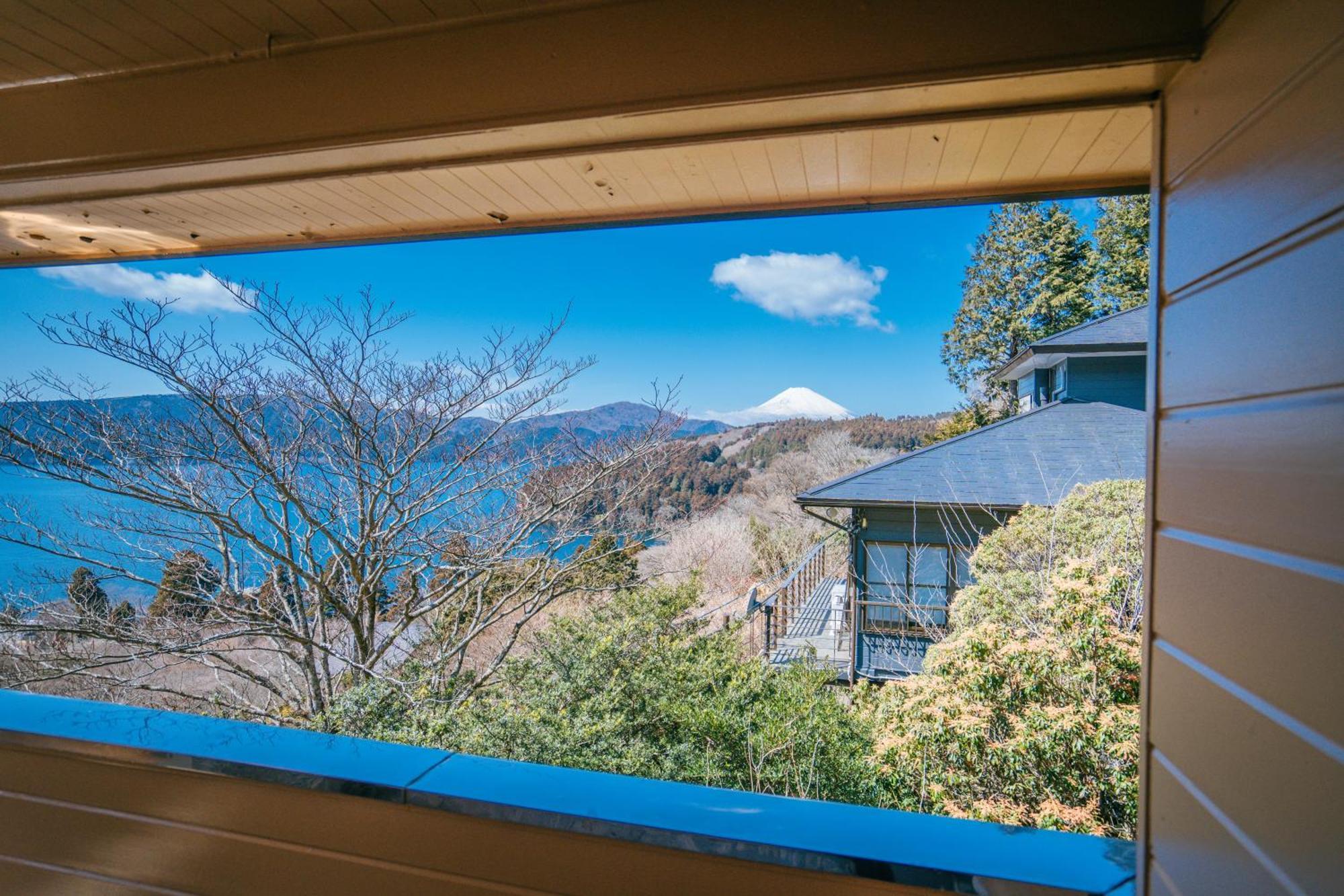 Hébergement de vacances 富士山の眺望- 超高6メートルロフト- 芦ノ湖, 鳥居が目の前に - 究極露天bbq *